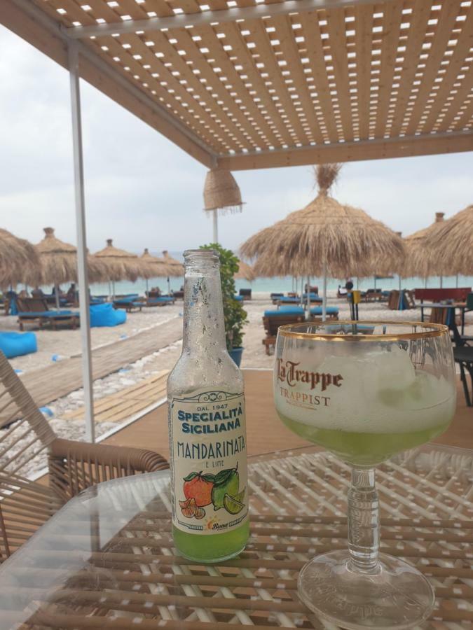 Hotel Imperial Dhërmi Eksteriør billede